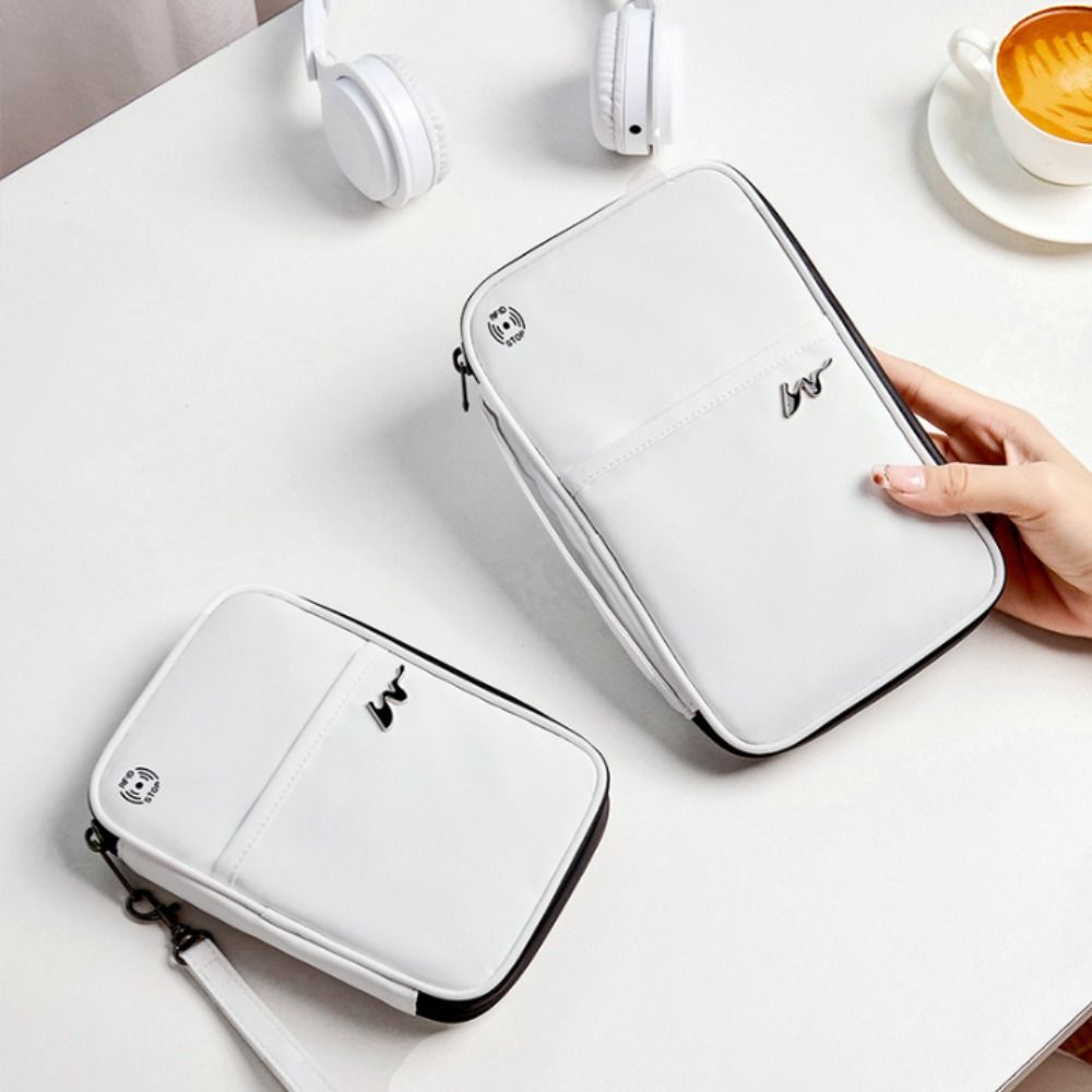 Draagbare Polyester Kaarthoude - Travel Accessories Rfid recensie en prijs